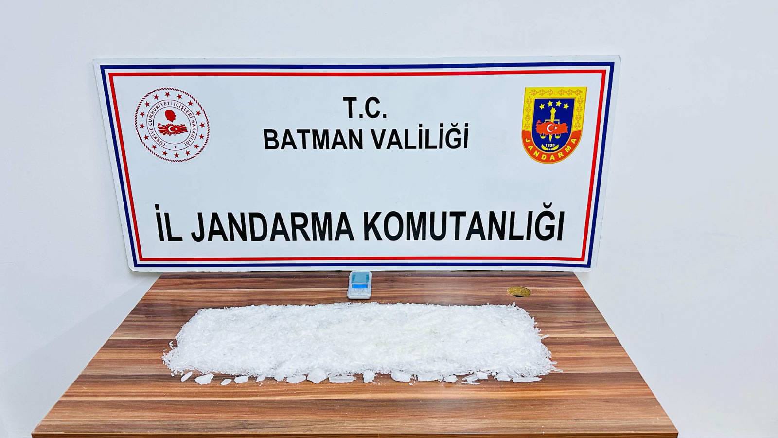 1.780 gram metamfetamin ele geçirildi