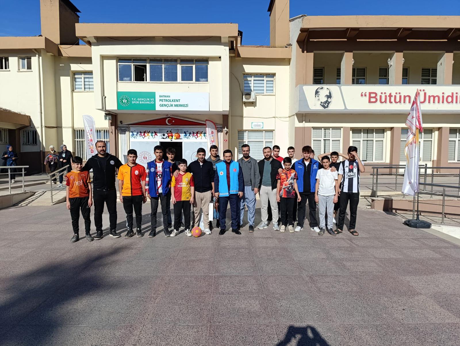 Batman Petrolkent Gençlik Merkezi’nde Gönüllü Hafızlar Ağırlanıyor