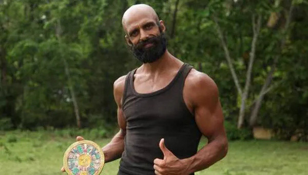 Survivor Yarışmacısı ve Oyuncu Hasan Yalnızoğlu Hayatını Kaybetti