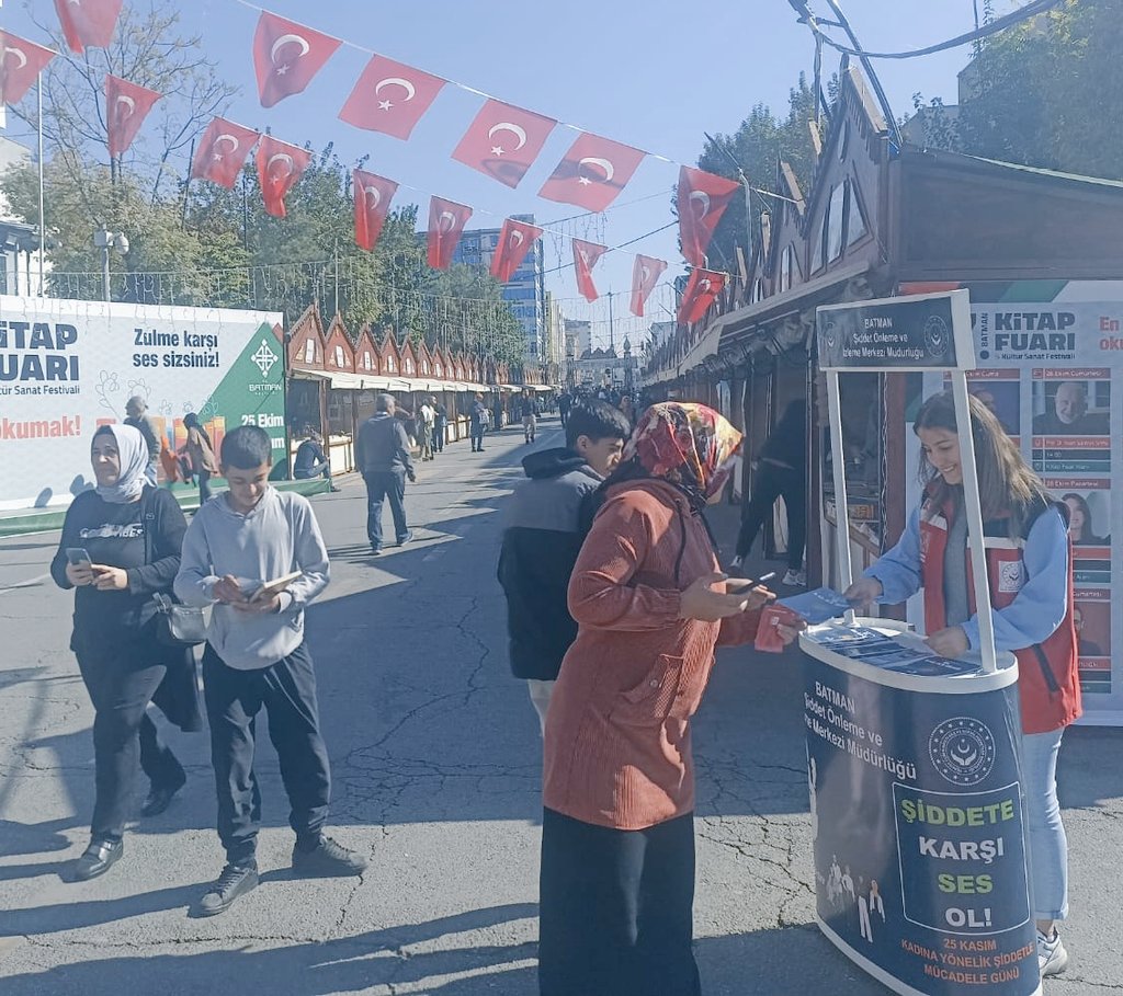 Kitap Fuarı’nda KADES Uygulamasını tanıttılar