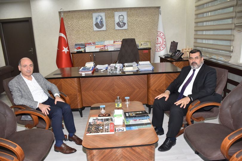 Müftü Durmuş’tan Müdür Kurtaran’a iade-i ziyaret