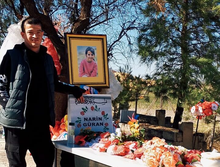 Muhammed Numan Kalkan, Vahşice Katledilen Narin Güran’ın Mezarını Ziyaret Etti