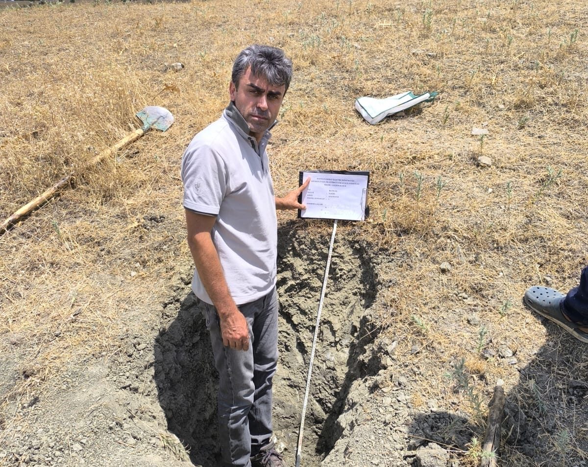 Sason Kelhasan Köyünde gelir getirici fidan projesi