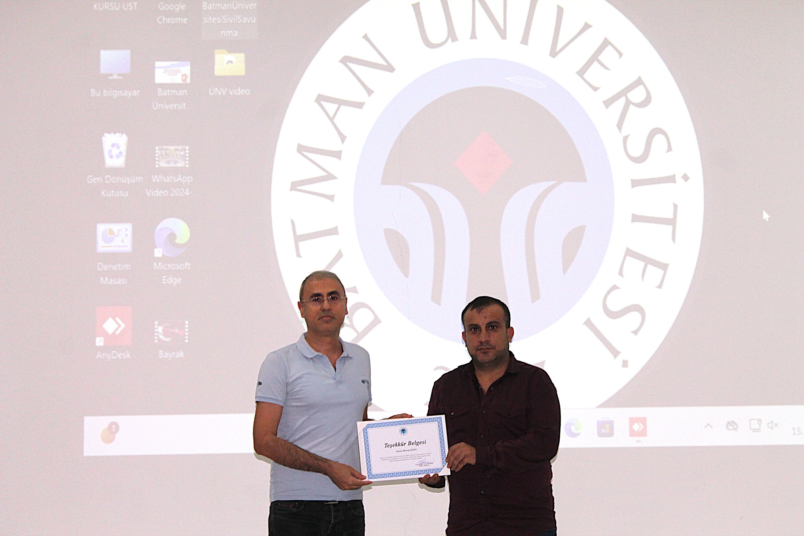 Üniversite Personeline Sivil Savunma Eğitimi Verildi