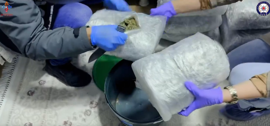 52 Kilo 700 gram uyuşturucu ele geçirildi