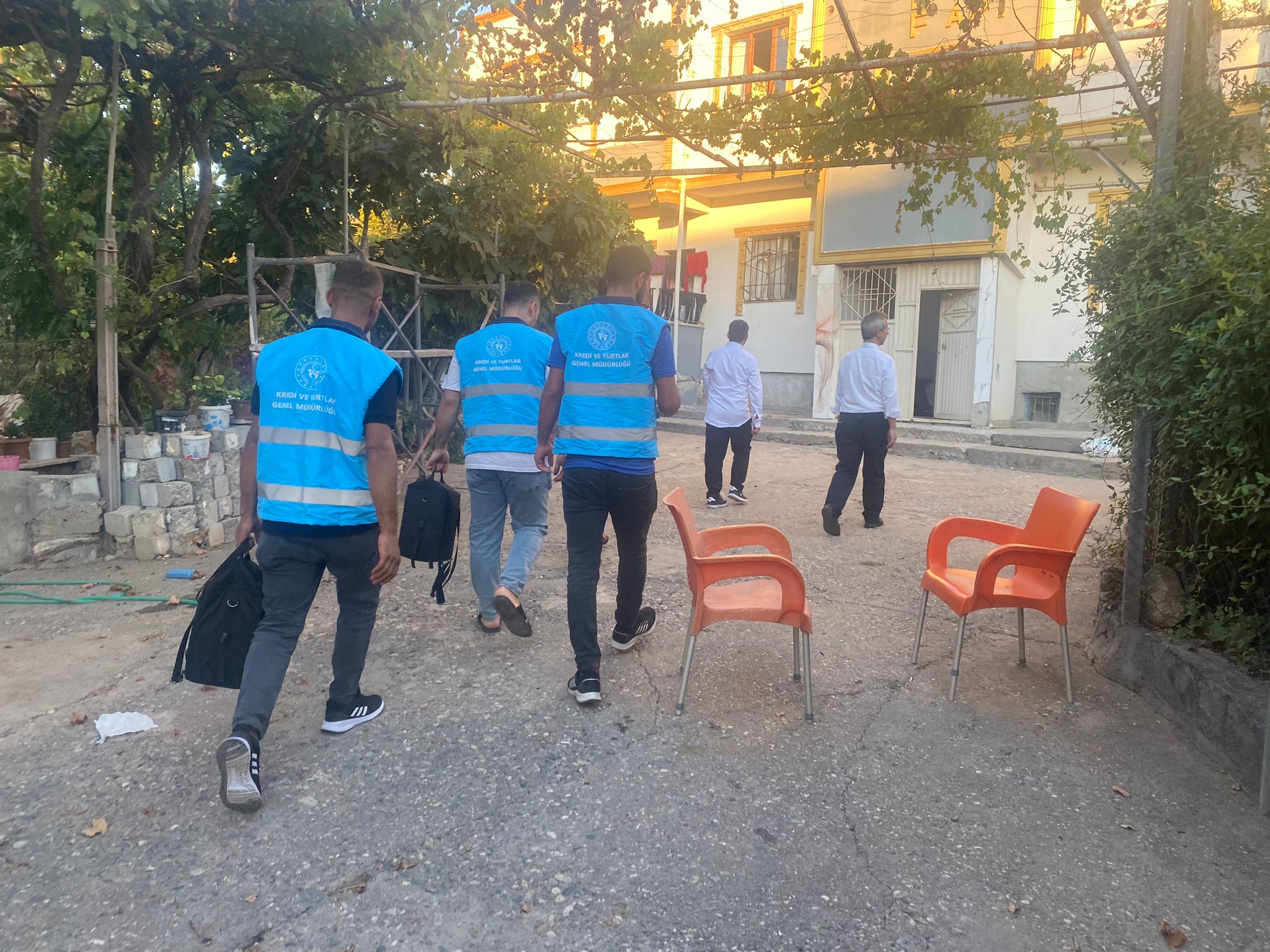 Yurt yemekleri ihtiyaç sahiplerine ulaştırılıyor