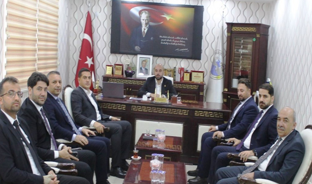 Müdür Canpolat’tan Beşiri Belediye Başkanı Karabulut’a nezaket ziyareti