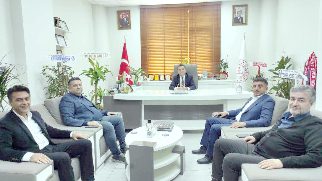 Eğitim Bir Sen’den Müdür Önlü’ye hayırlı olsun ziyareti