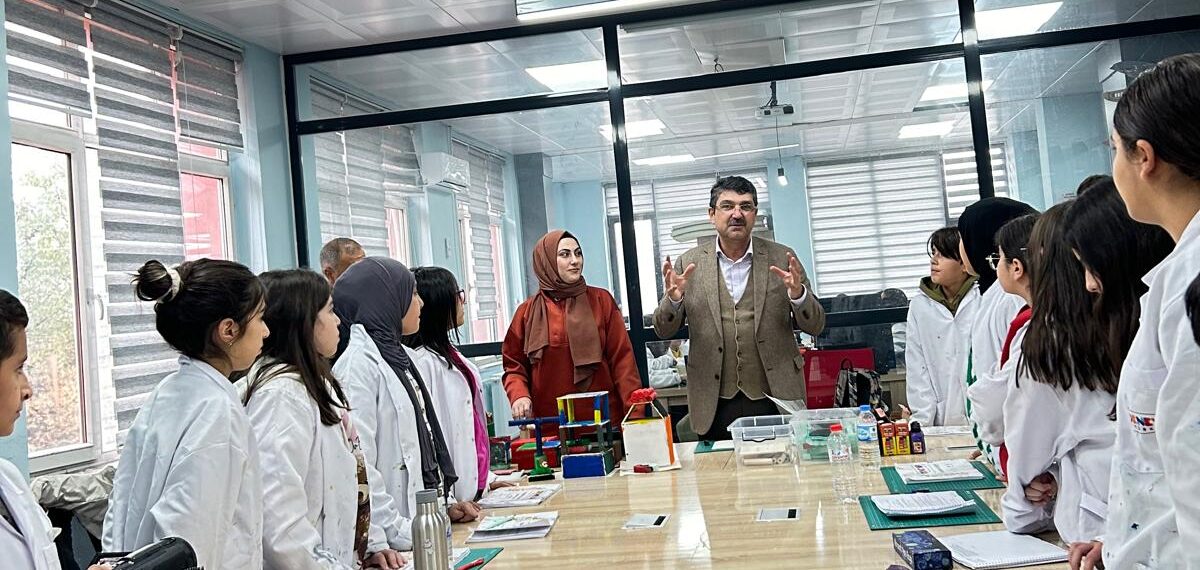 Nasıroğlu; ‘Batman’da geleceğin mucitleri yetişiyor’