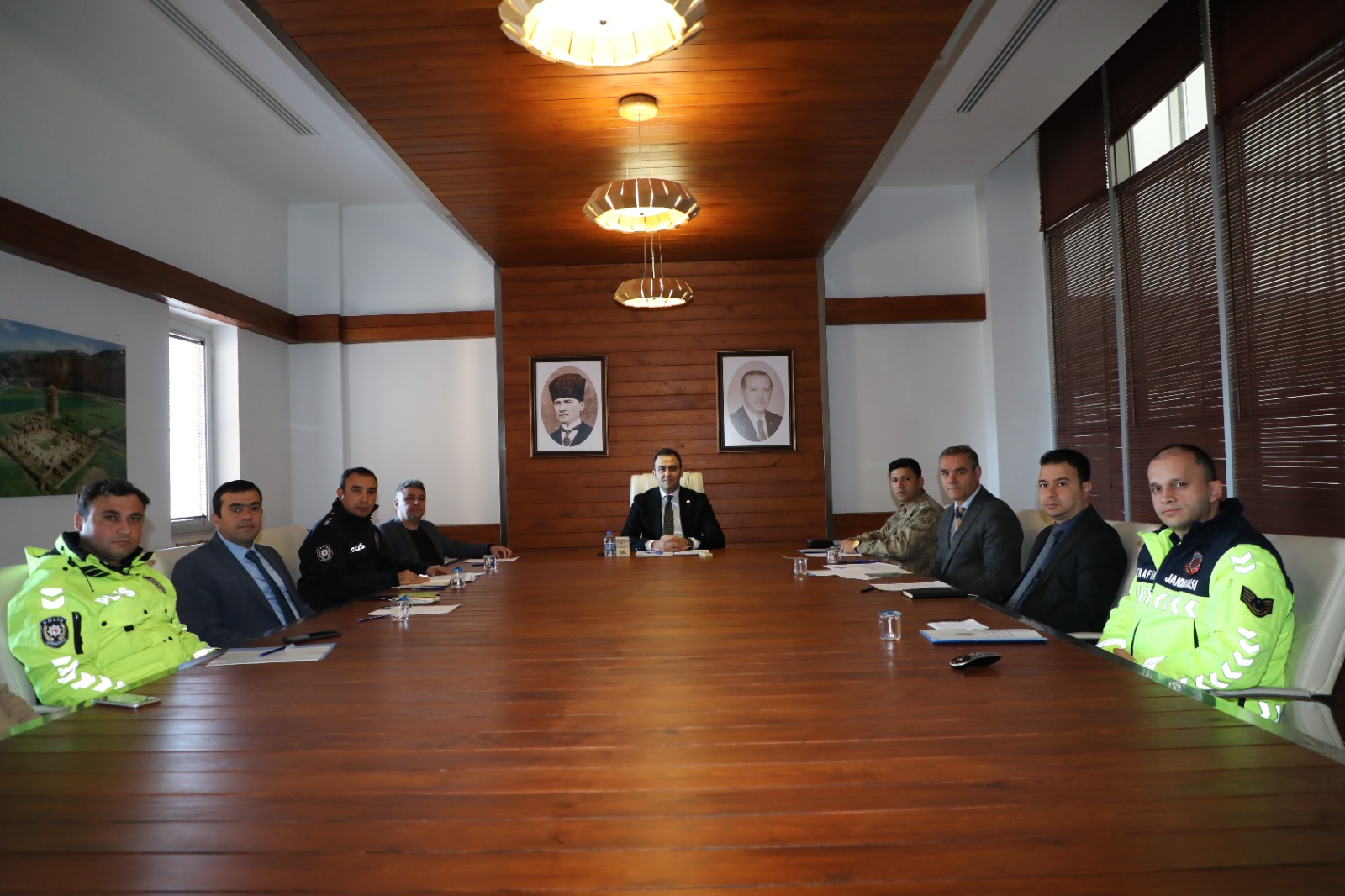 Hasankeyf’te kış mevsimi trafik tedbirleri toplantısı düzenlendi