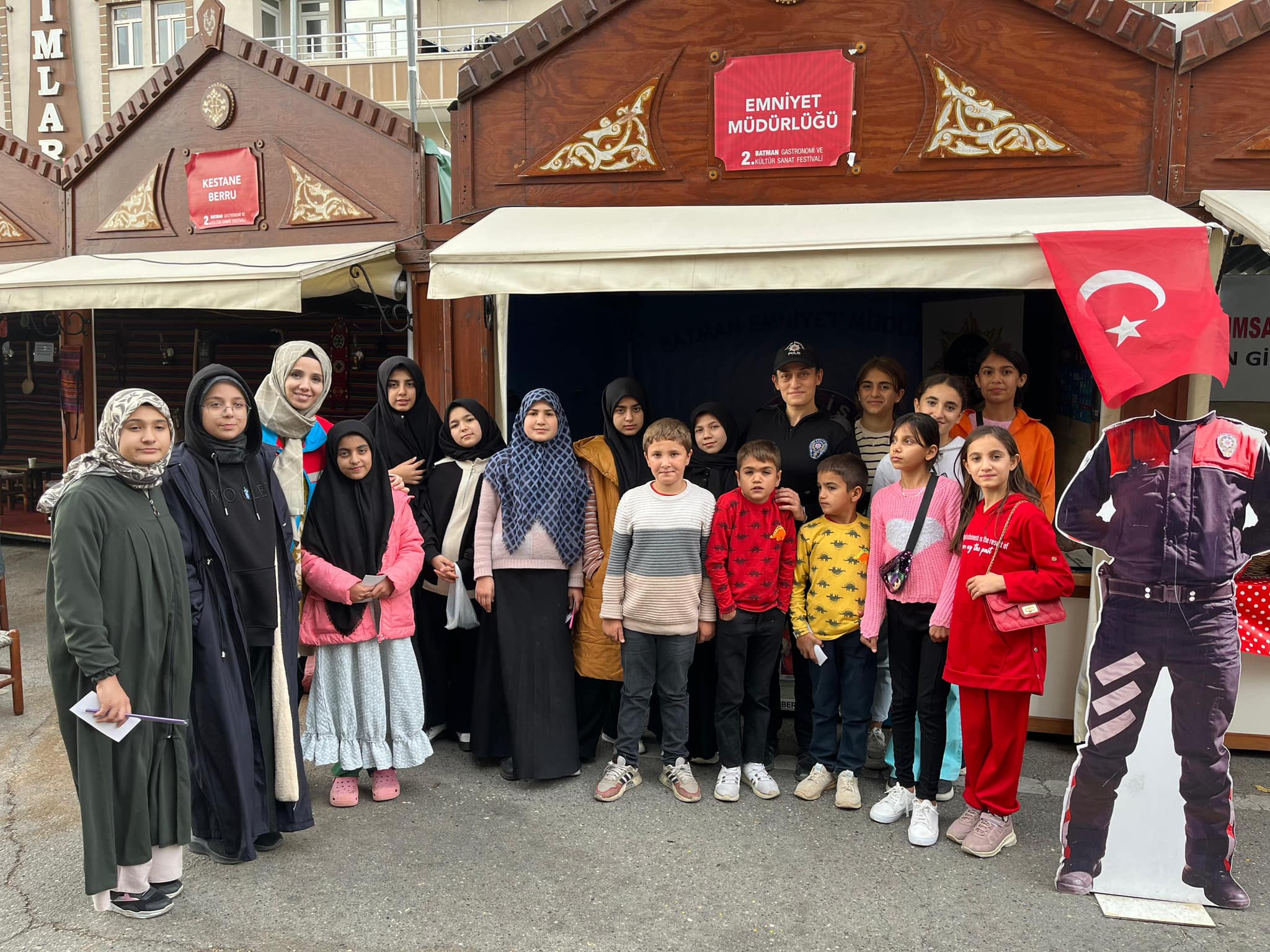 Gastronomi Festivali’nde Kozluklu çocuklar gönüllerince eğlendi