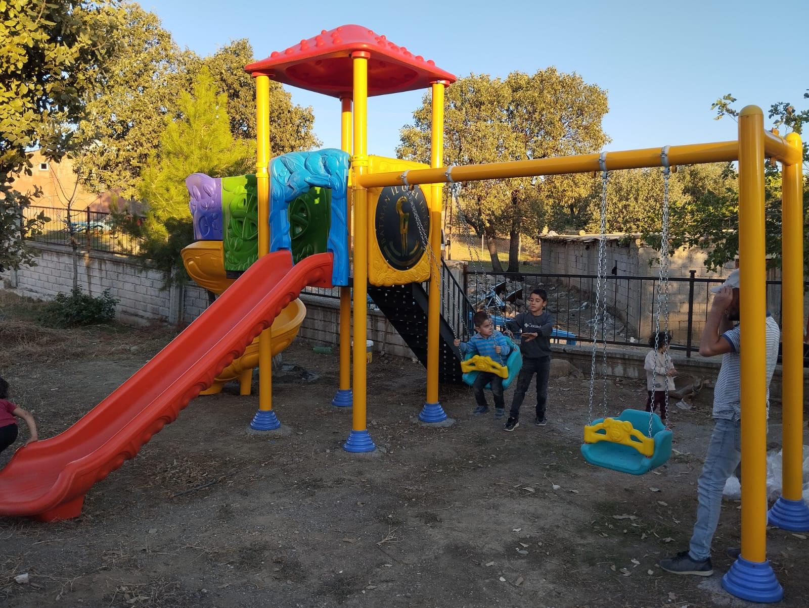 Eskice Köyü’ne çocuk oyun parkı yapımı tamamlandı
