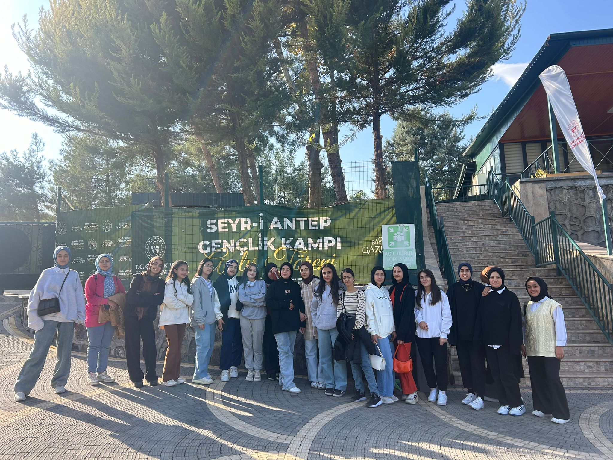 Kozluk Kız Anadolu İmam Hatip Lisesi Öğrencileri TÜBİTAK Bilim kampında