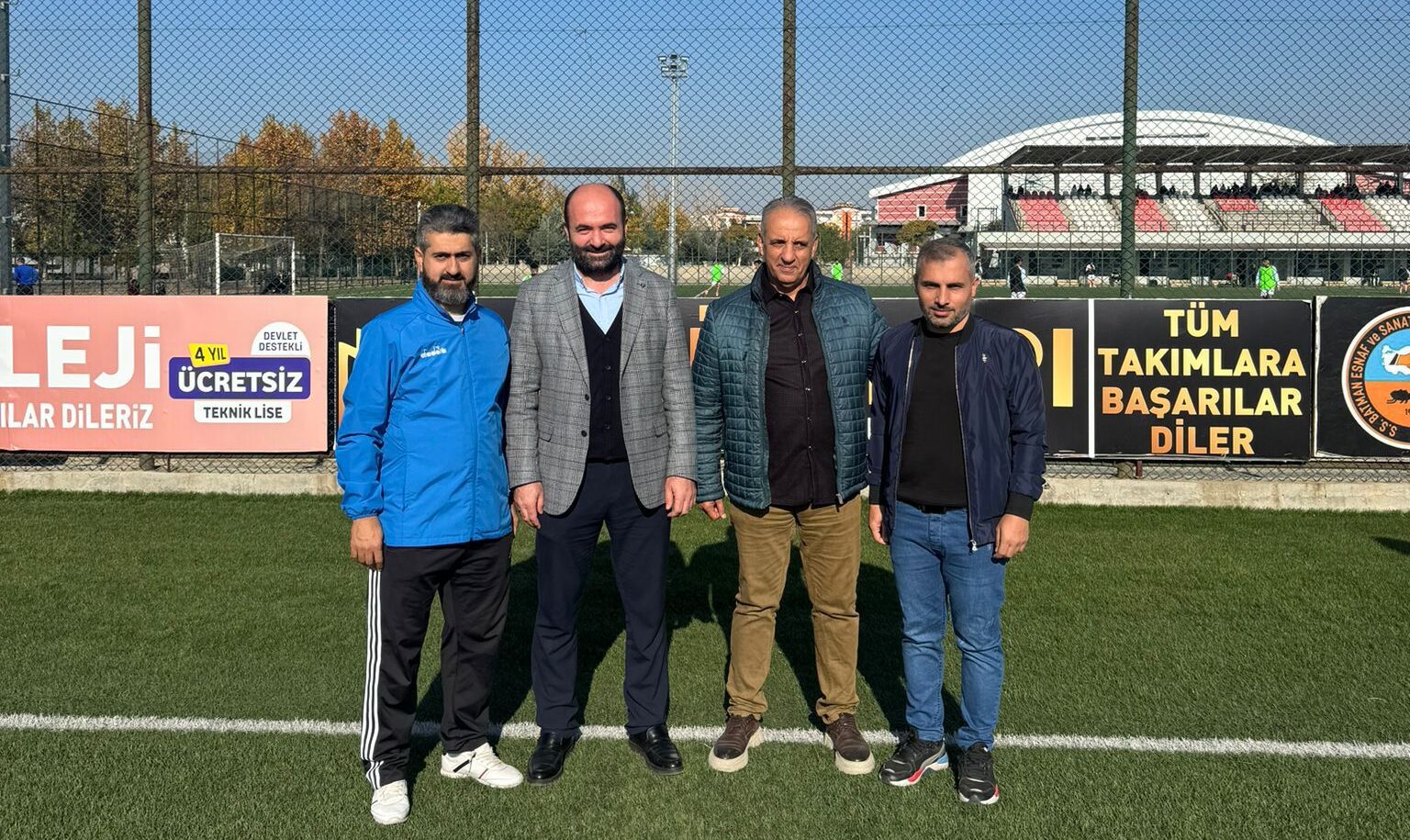 RIDVAN AKGÜN, AMATÖRLERE 3 YILDIR SU SPONSORU OLUYOR