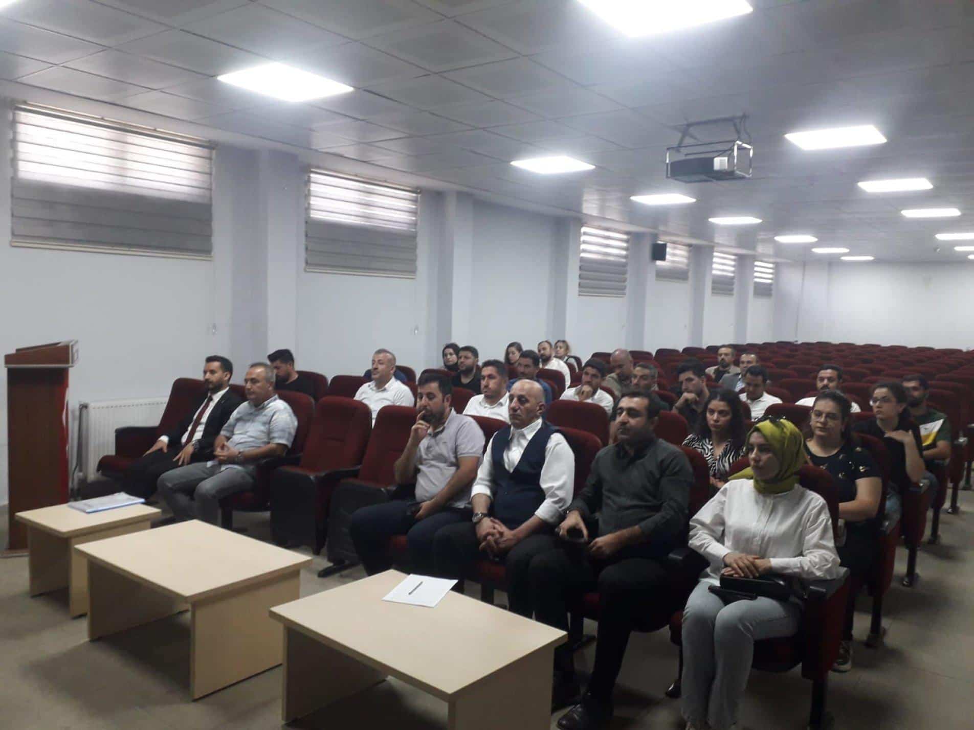 Sason’da Okul Müdürleri ile “Genel Değerlendirme Toplantısı” Yapıldı