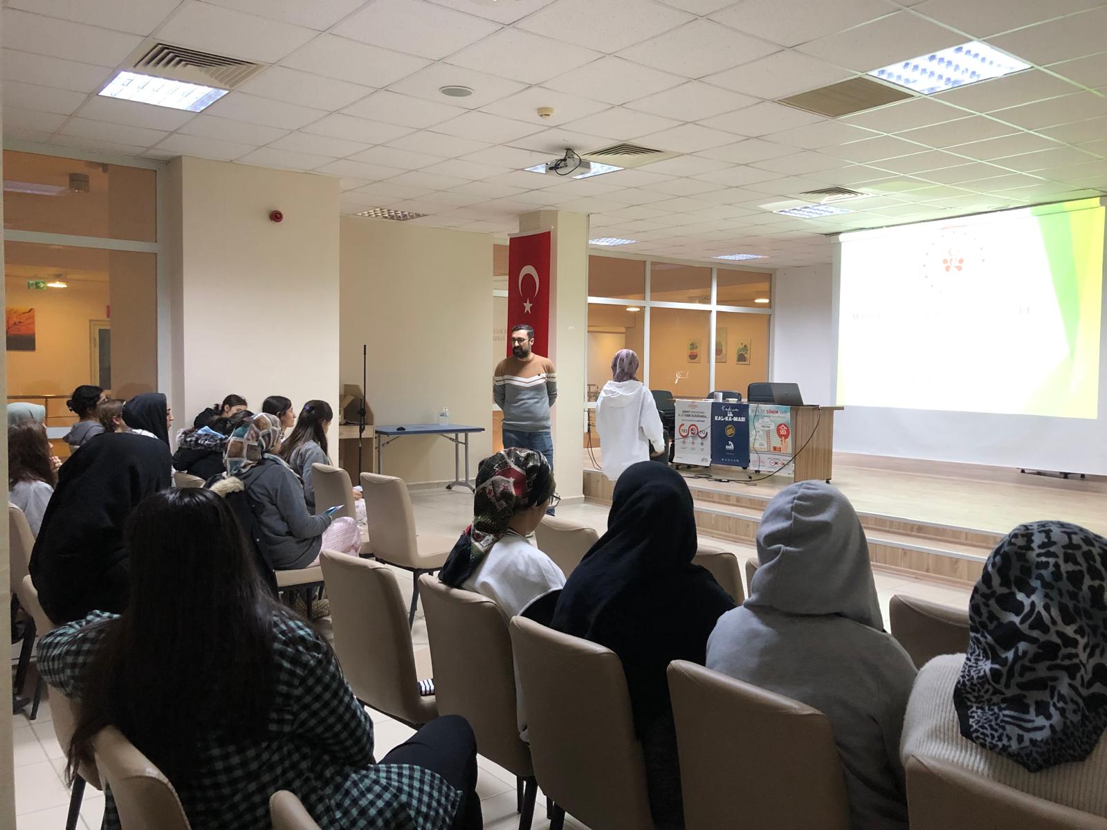 Yurtlarda öğrencilere bağımlılıkla mücadele eğitimi