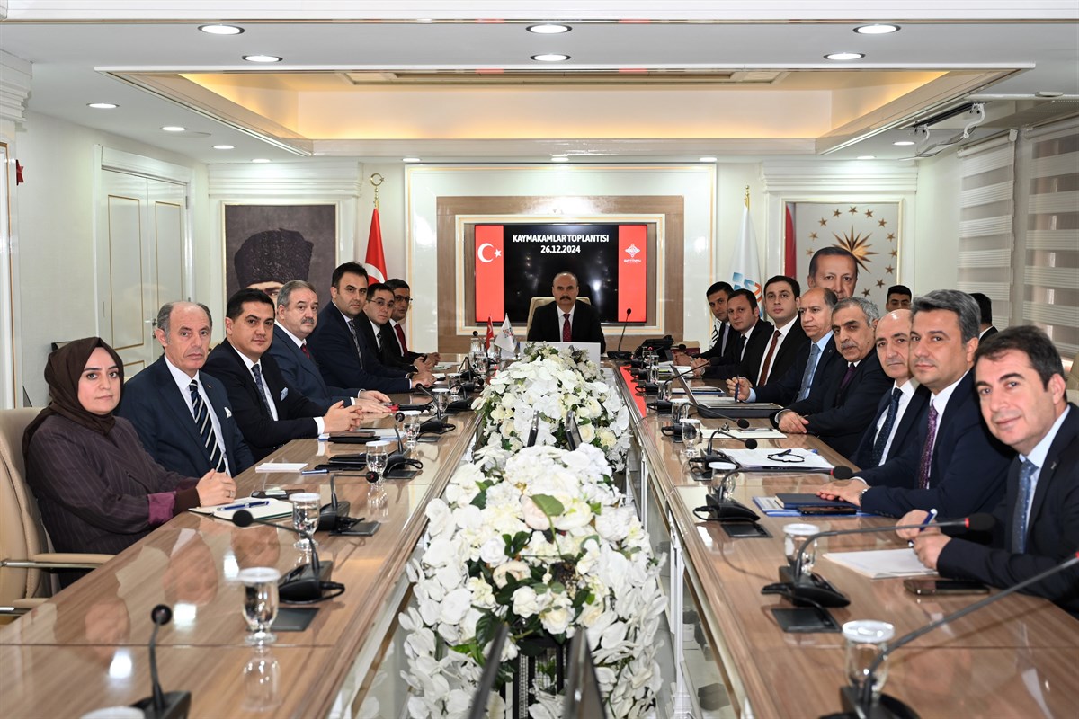 Kaymakamlar Toplantısı Vali Canalp Başkanlığında gerçekleştirildi