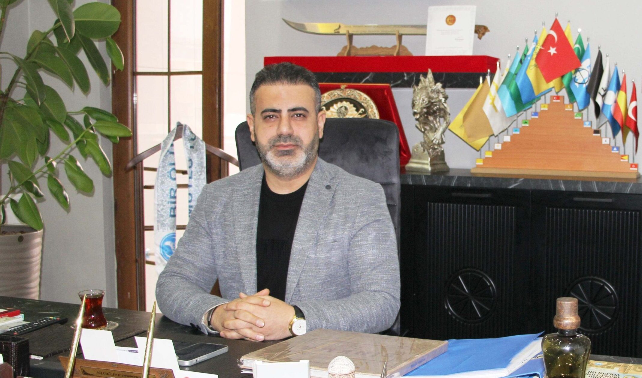 Başkan Çetin’den gazetemize kutlama