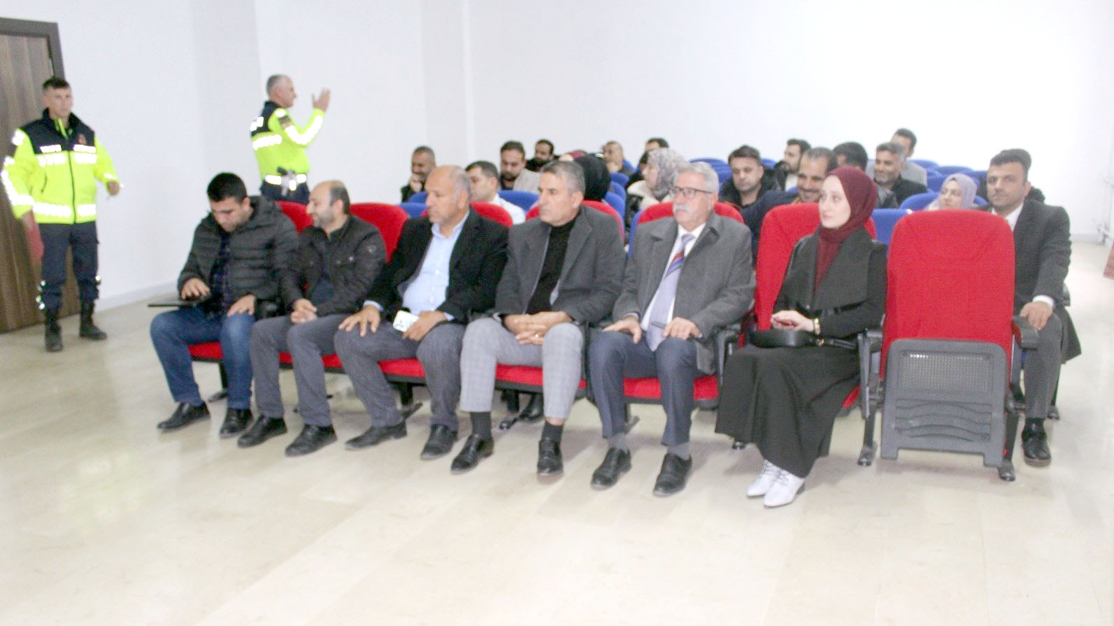 “Fermuar Sistemi ile Yaşama Yol Ver’ eğitim semineri düzenlendi