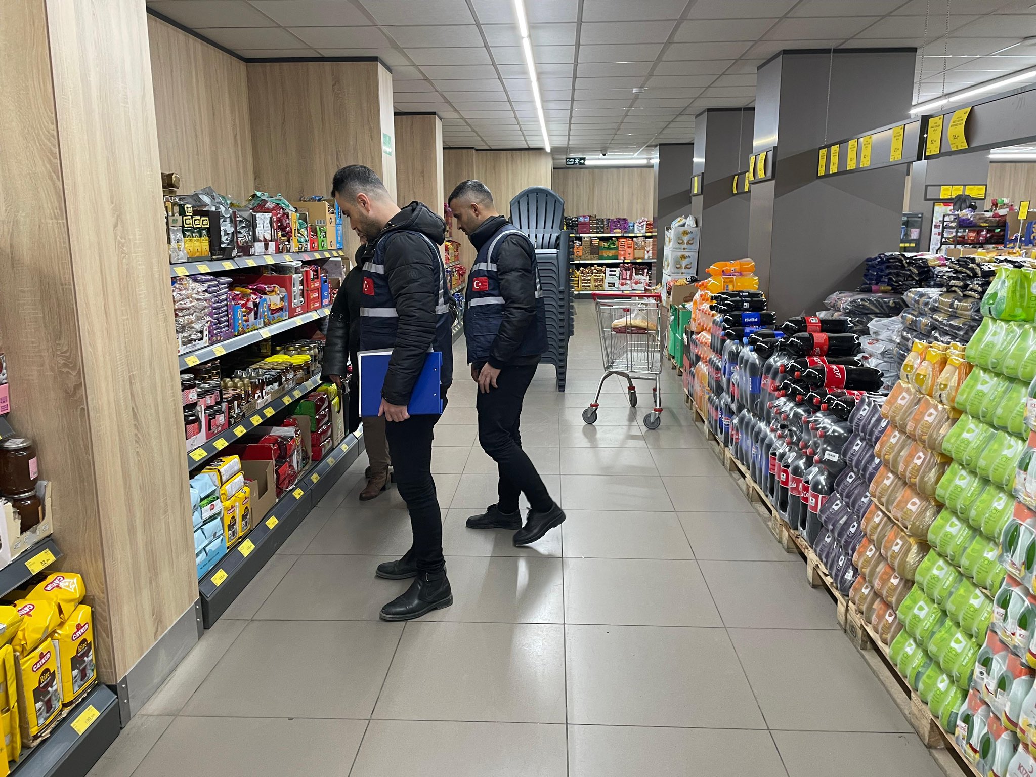 Zincir marketlere fiyat denetimi