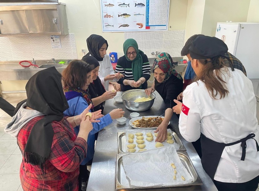 BATÜ’de iki kuşak bir arada Gastronomi etkinliği düzenlendi