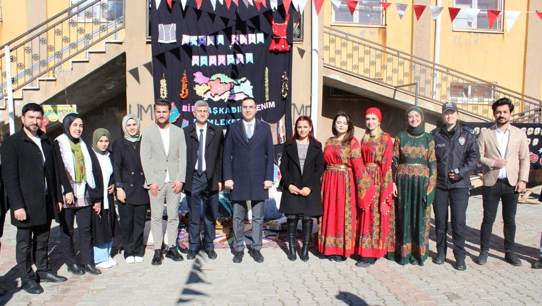 Gercüş’te “Tutum, Yatırım ve Türk Malları Haftası” Kutlandı