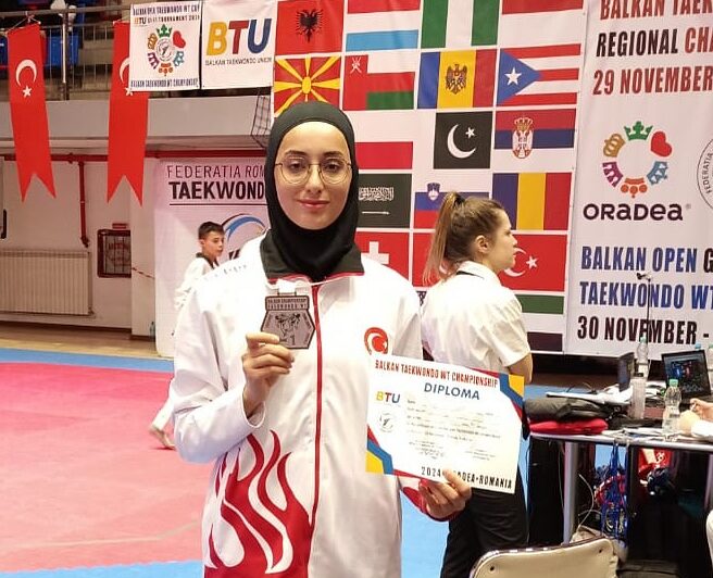 Hayrünnisa İzmir Balkan Şampiyonu oldu