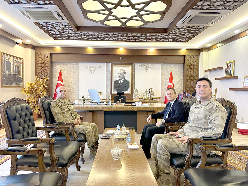 İl Jandarma Komutanı J. Alb. Cafer Öz’den Kaymakam Güngör’e ziyaret