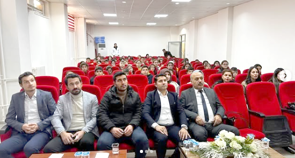 TÜGŞAV, Kız Yatılı Bölge Okulunu ziyaret etti