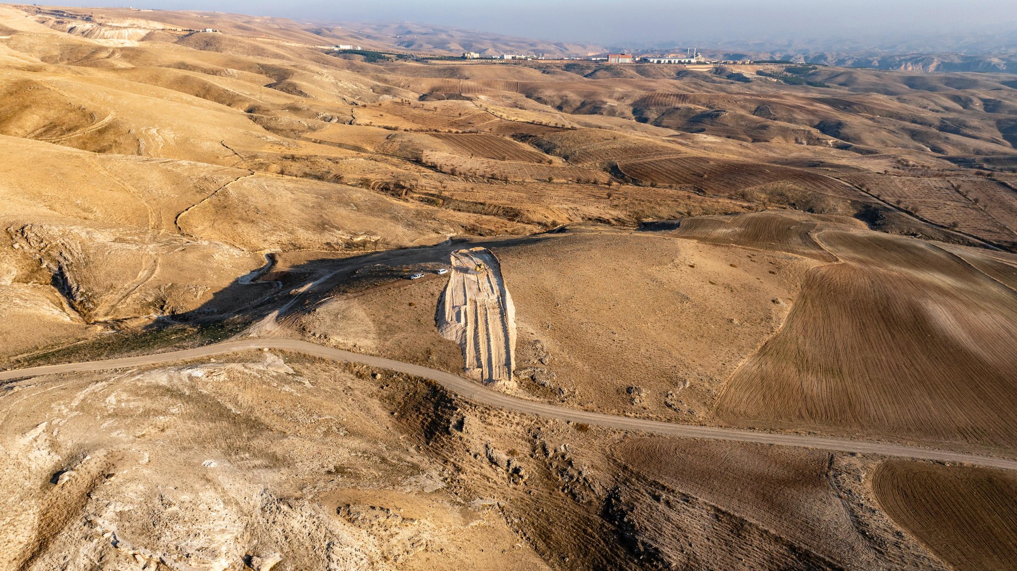 Alıçlı Grup Köy Yolu genişletme çalışmaları tamamlandı