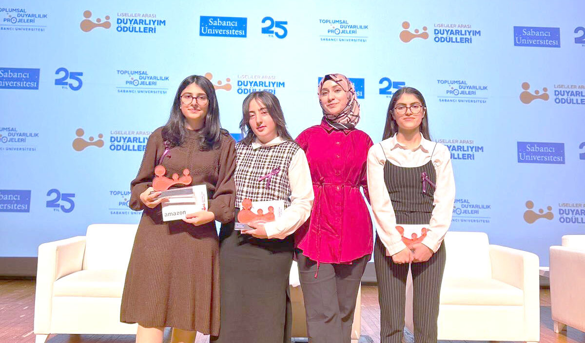 Batman Anadolu Lisesi Türkiye 3.sü oldu