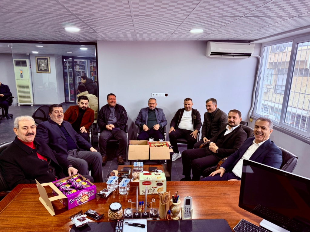 Şansi, esnafla bir araya geldi