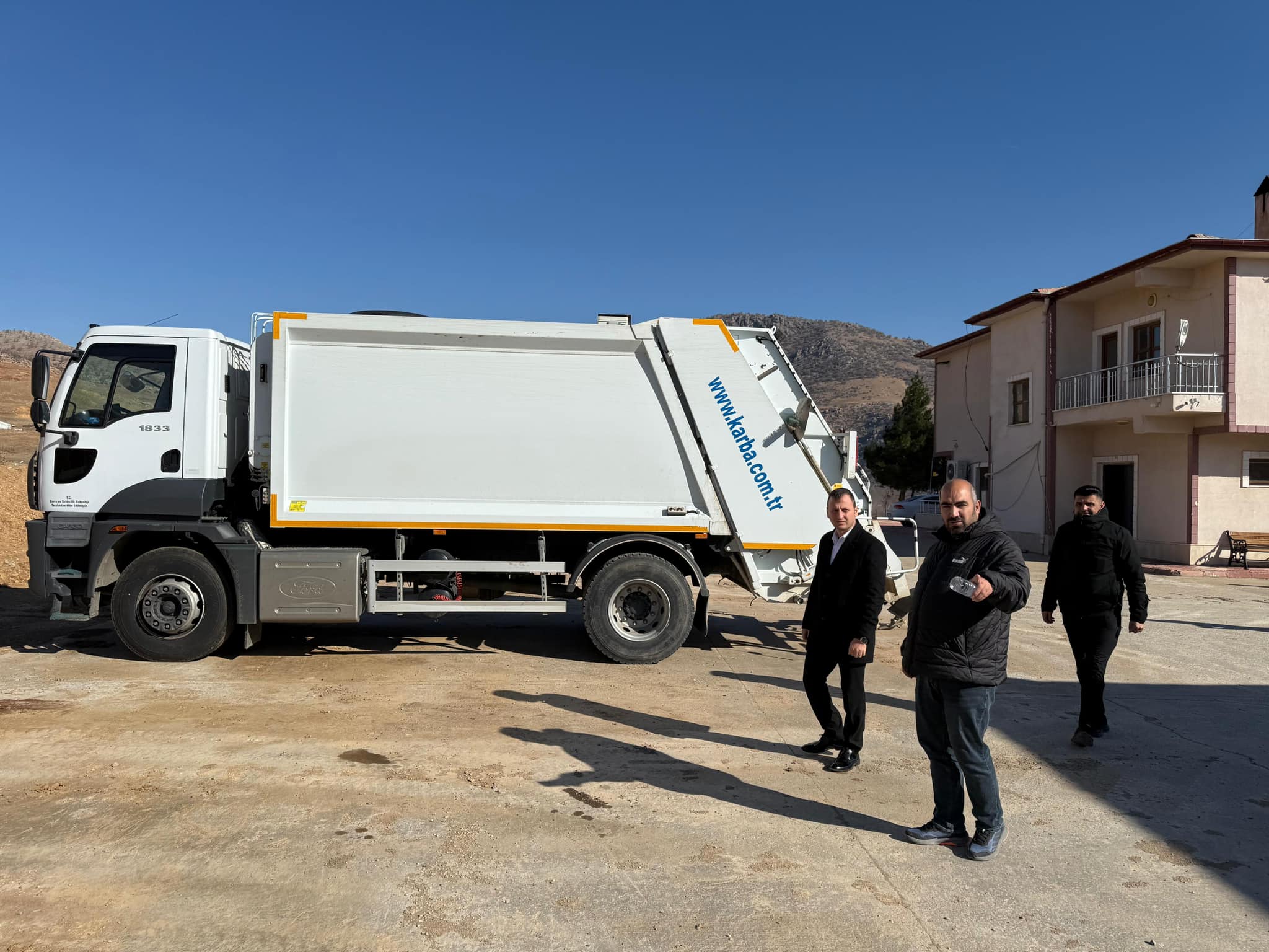 İlçe Özel İdare Şantiyesini ziyaret etti