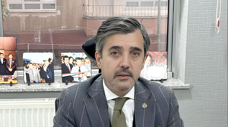 Siyaset O’nun ruhunda var