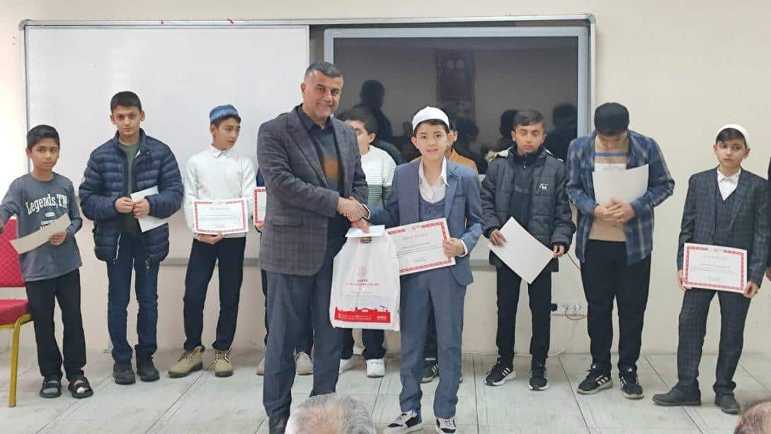 Tepecik İmam Hatip Ortaokulu Hafızlık Programı öğrencilerinden büyük başarı