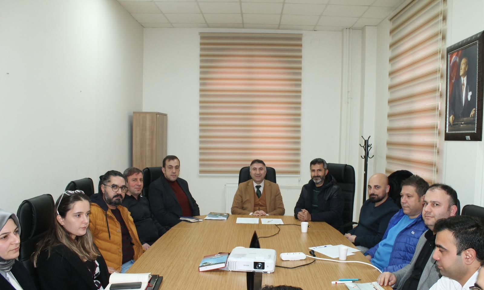 Rektör Demir, Enerji Koordinasyon Merkezini ziyaret etti