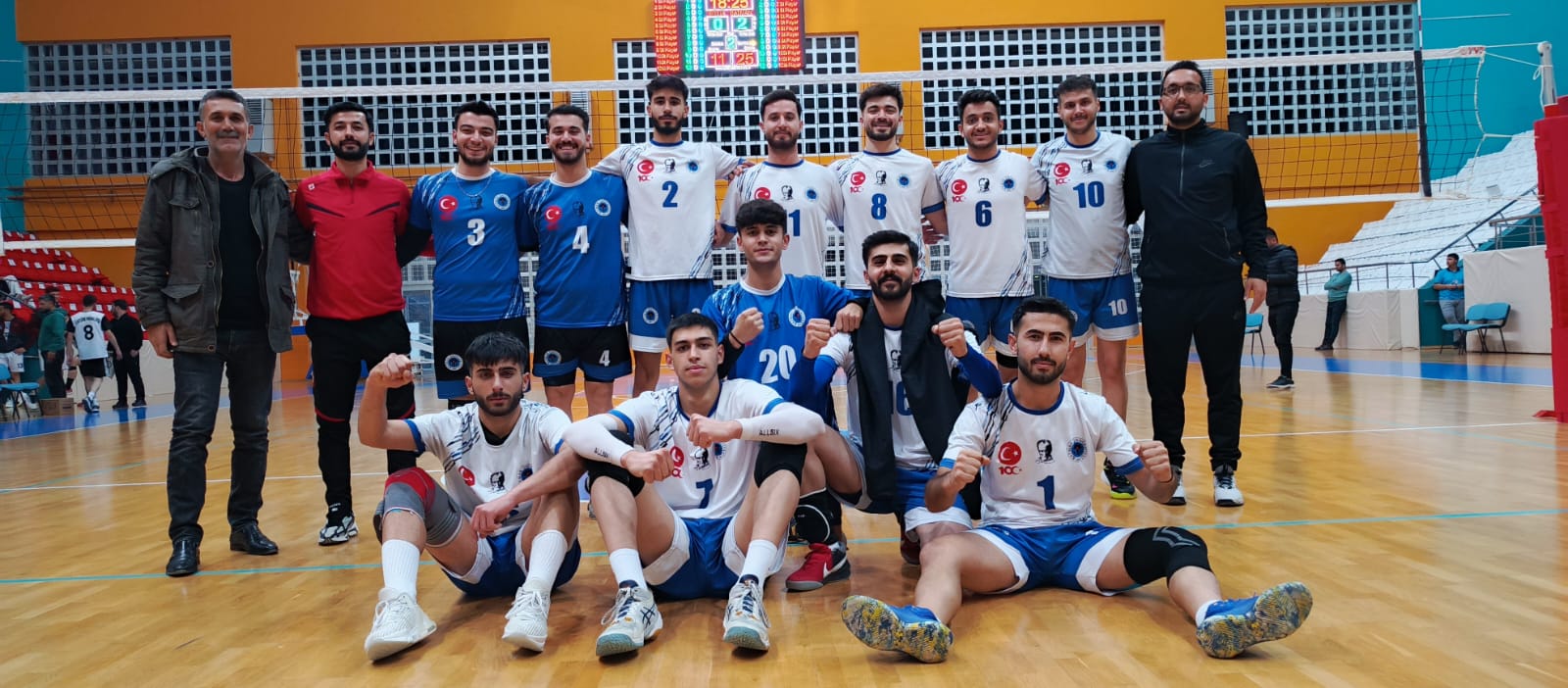 Batman Üniversitesi Voleybol takımından iddialı başlangıç