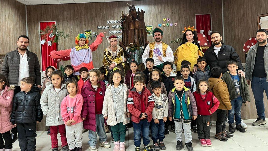 Yücebağ BİST YBO’da “Masal Ağacı” tiyatro gösterisi düzenlendi