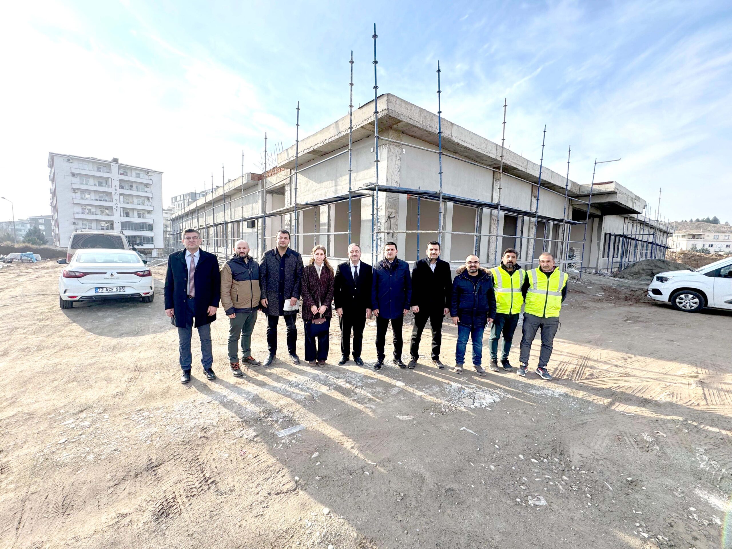 Bakanlık heyeti Engelsiz Yaşam Merkezi’ni inceledi