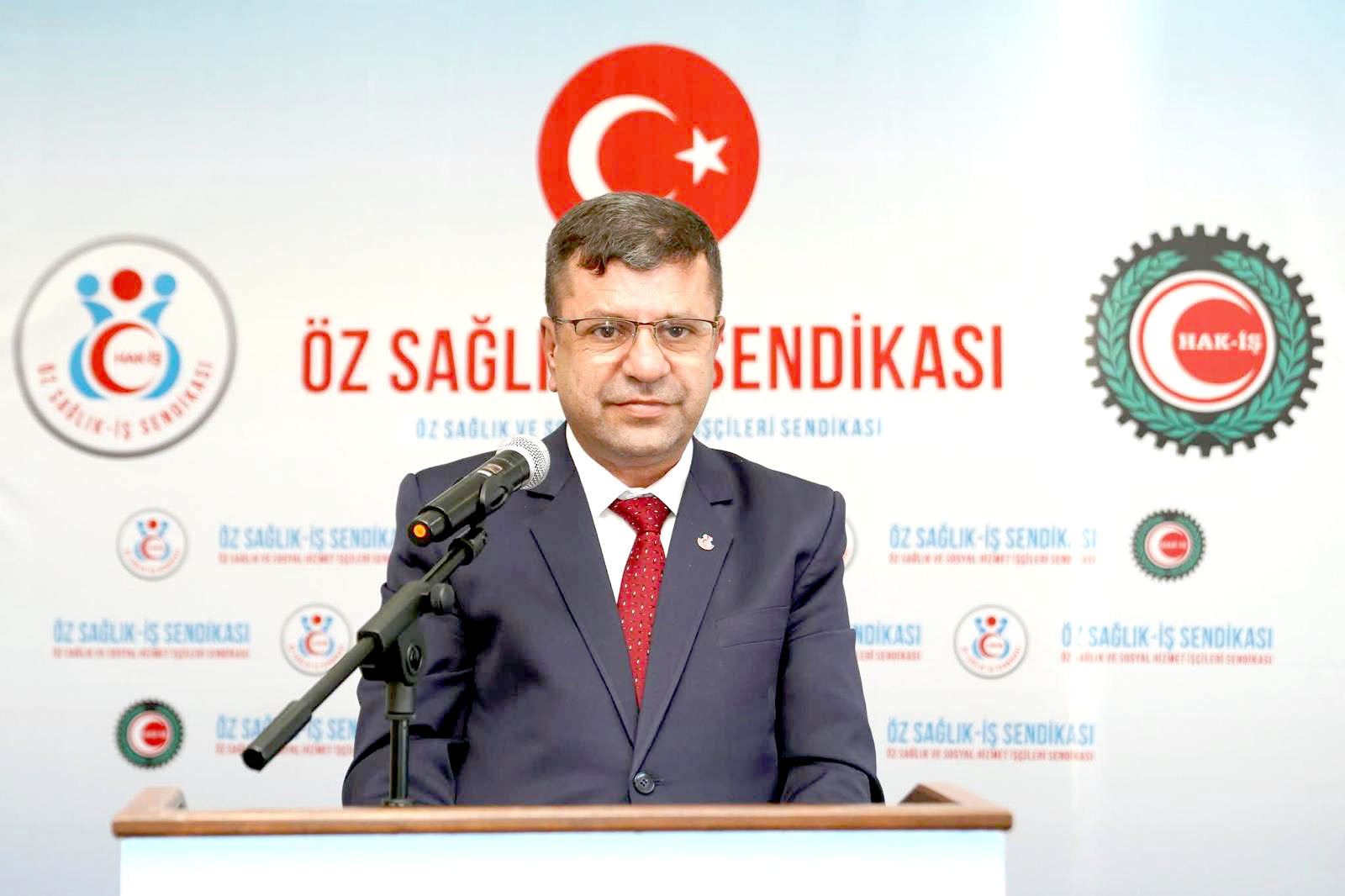 Ahmet Altunç’tan Dünya Çalışan Gazeteciler Günü Mesajı