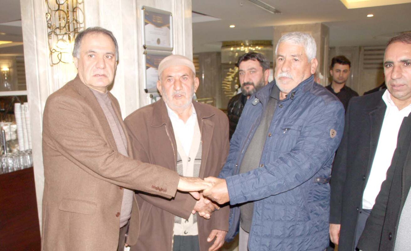 Batmanlı İş İnsanı Hüseyin Konakçı, Husumetli iki aileyi barıştırdı