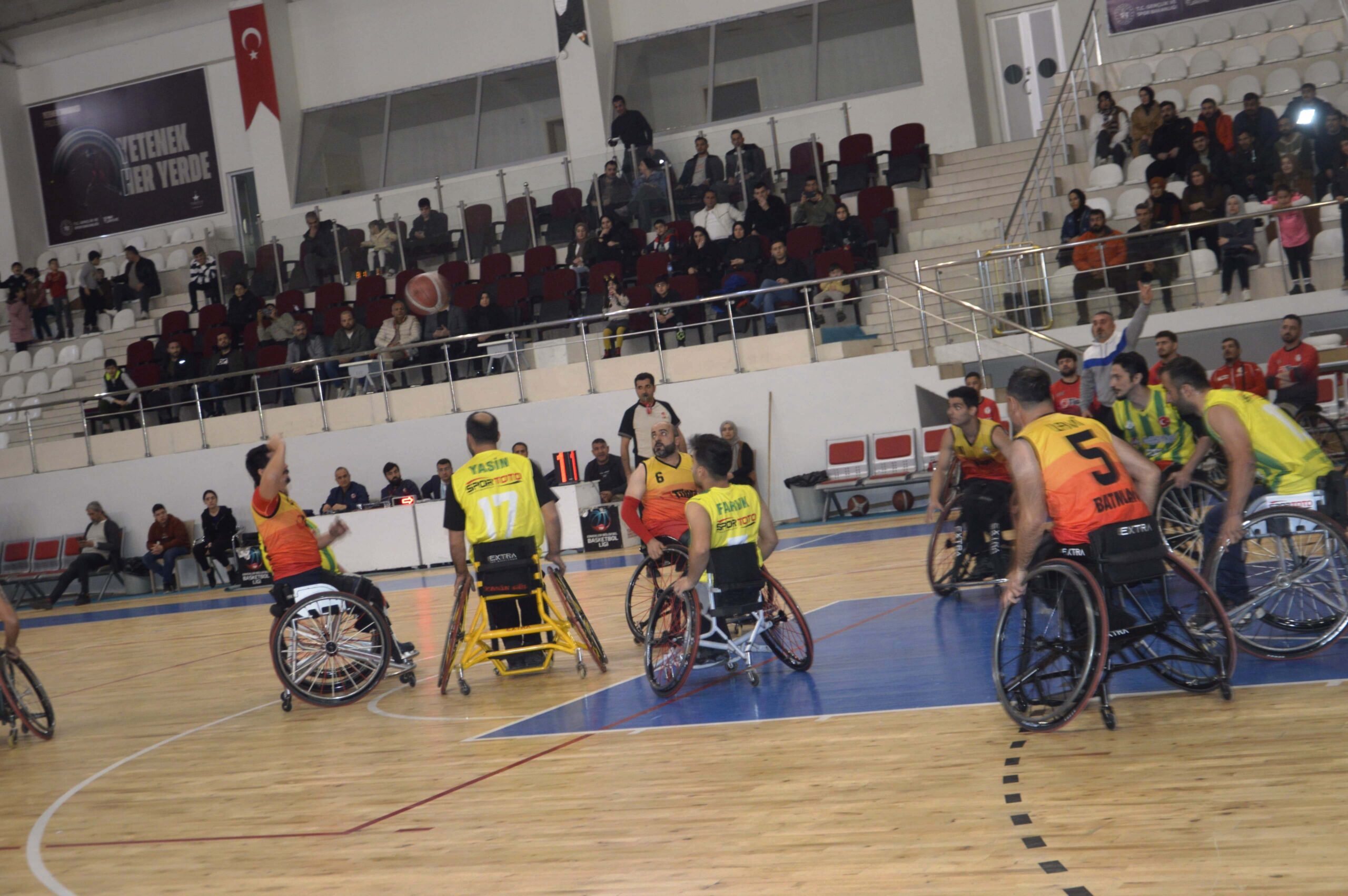 BESK Uzatmalarda Mağlup: 60-65