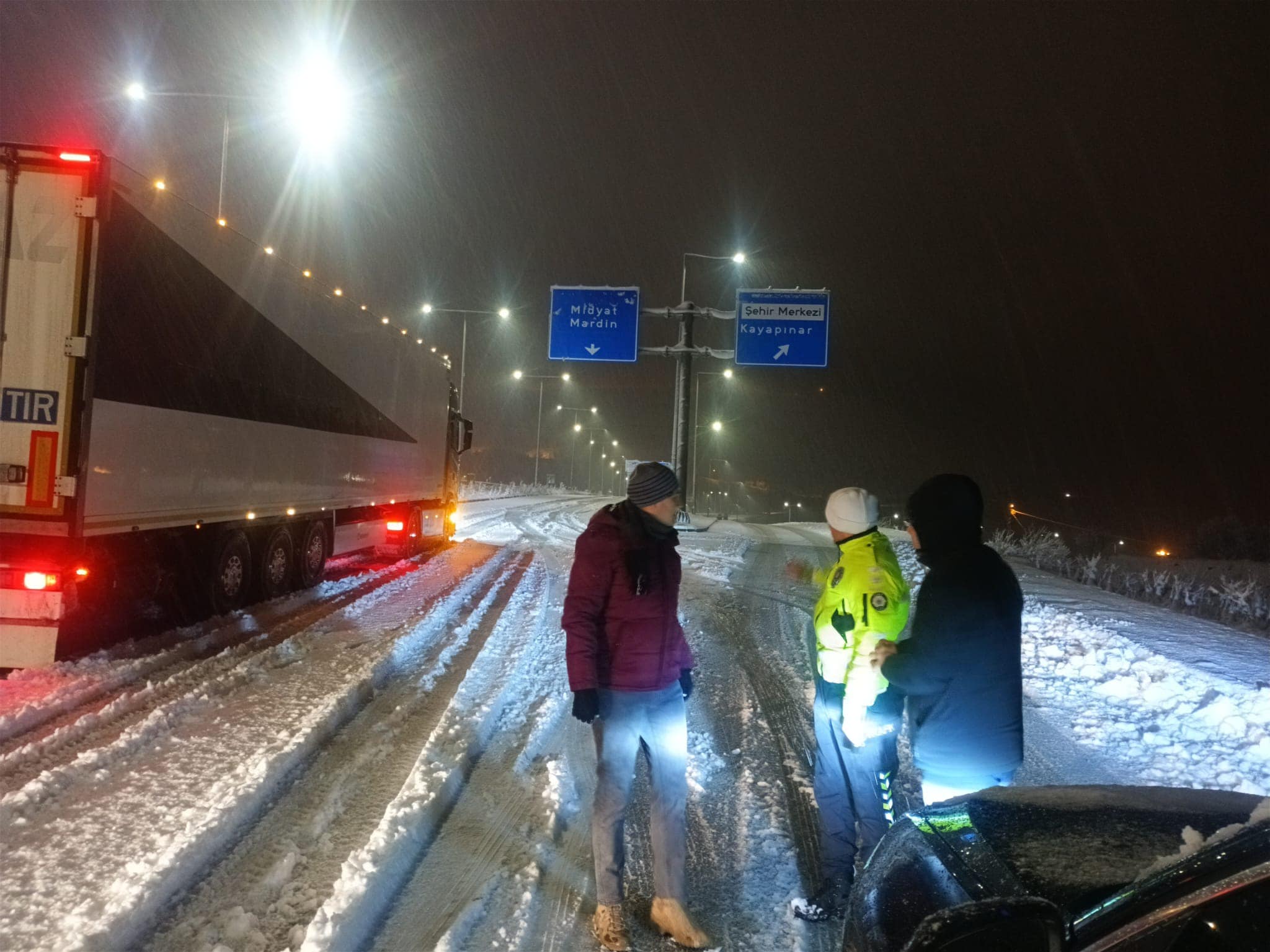Gercüş’te karla mücadele çalışmaları devam ediyor
