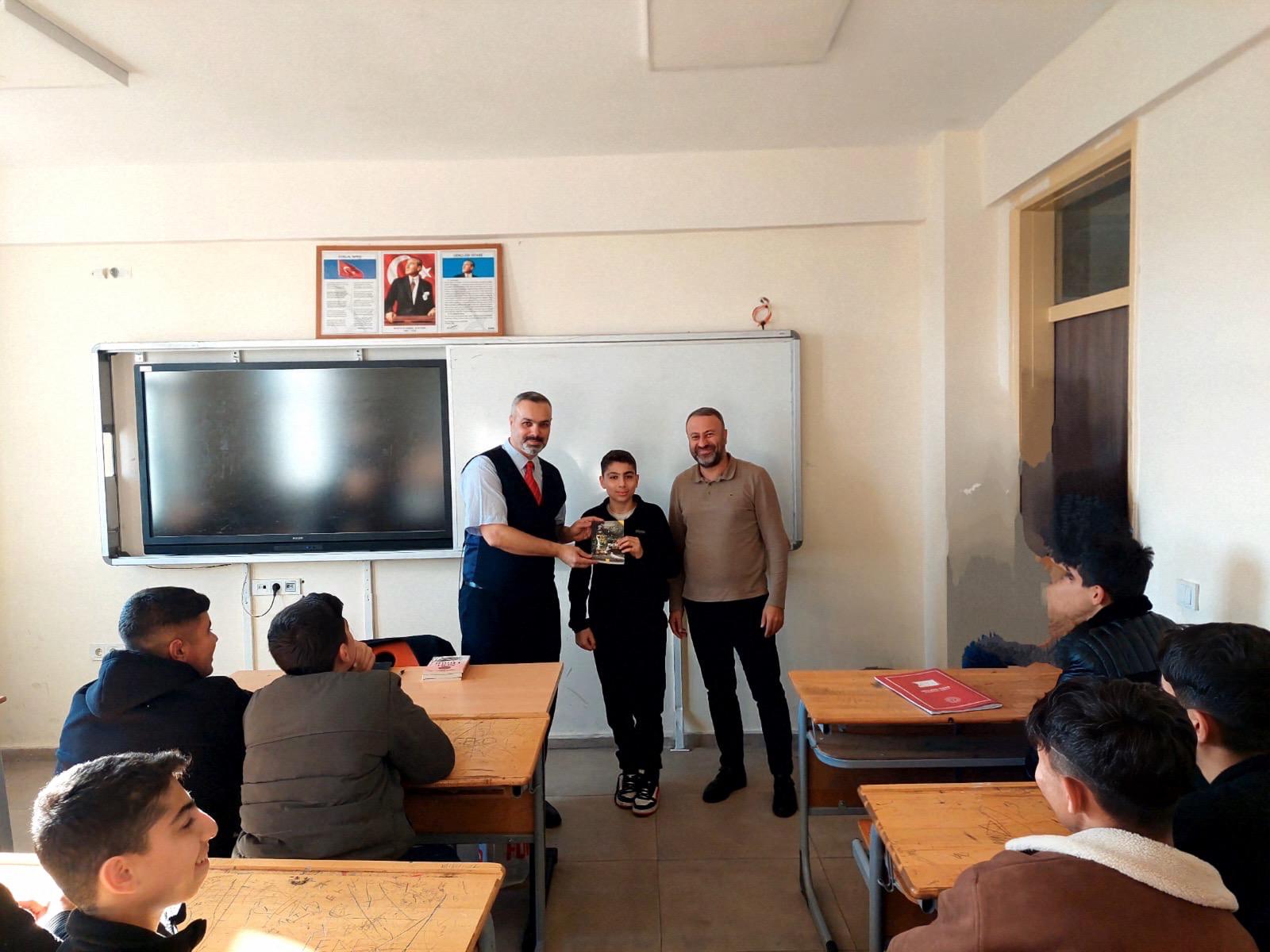 İkiköprü Beldesinde Arkadaş Seçimi konferansı