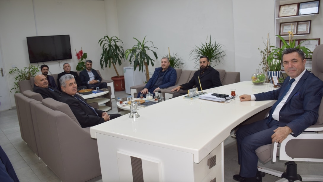 KOZLUK İLÇE MİLLİ EĞİTİM MÜDÜRÜNE HAYIRLI OLSUN ZİYARETİ