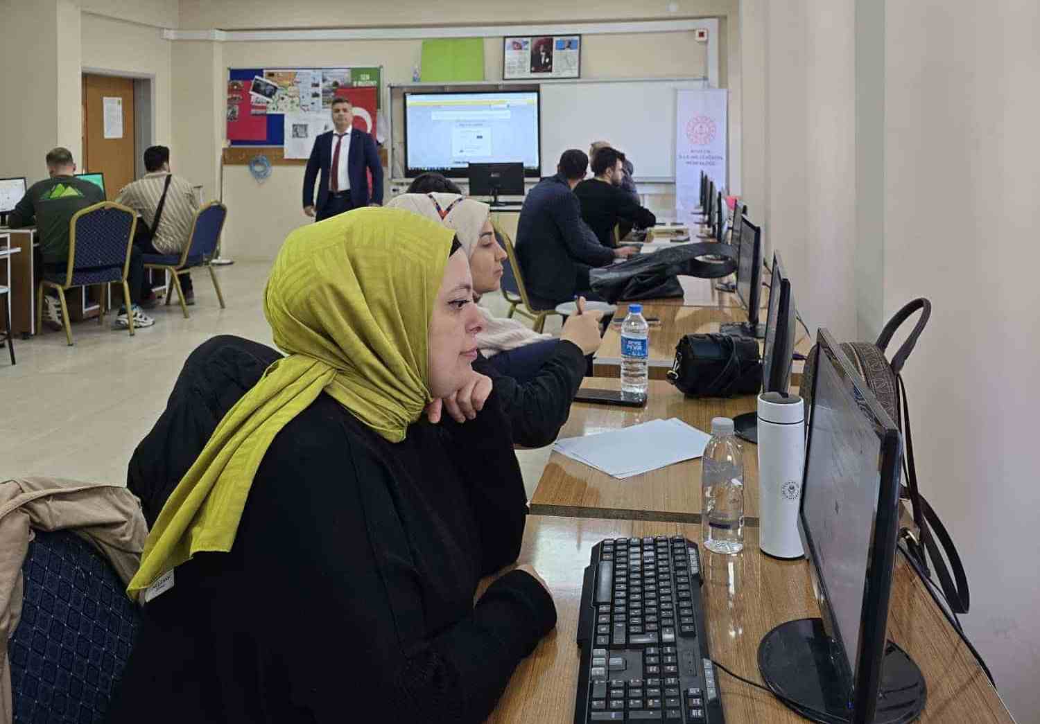 Kozluk’ta Erasmus+ Proje yazma eğitimi düzenlendi