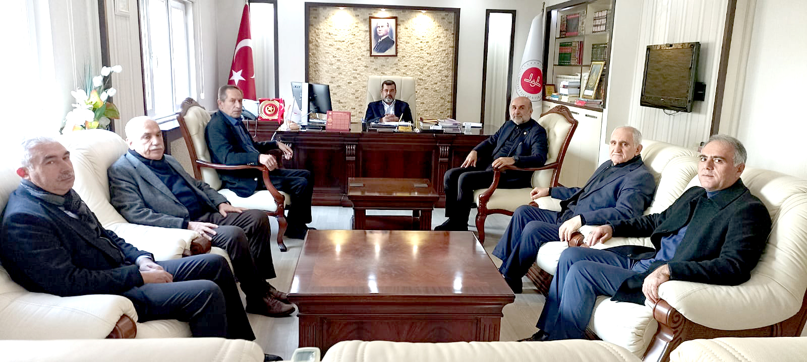 Eski Milletvekili Özdemir’den Müftü Durmuş’a ziyaret