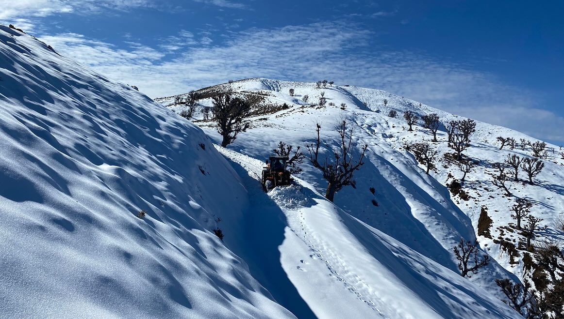 Sason’da karla mücadele çalışmaları sürüyor