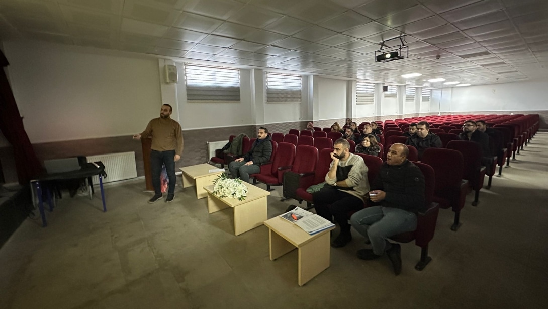 Sason’da TÜBİTAK Bilgilendirme toplantısı düzenlendi