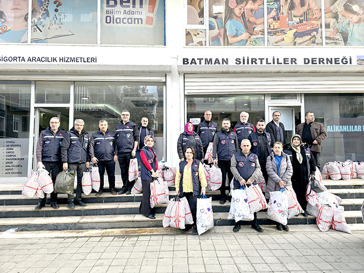 Batman Siirtliler Derneği’nden Yetimlere Umut Işığı